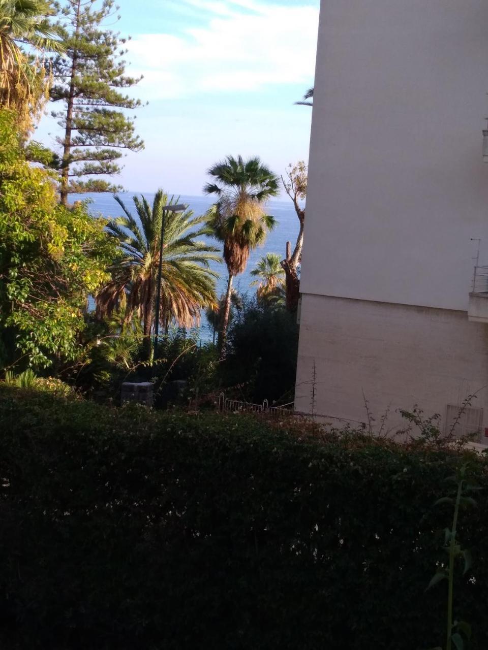 Sanremo Seaside Studio Bagian luar foto